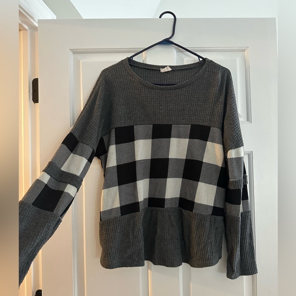 Long sleeve top